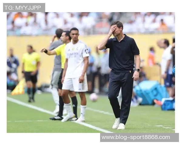 阿隆索对阿诺德的使用引发皇马内部惊讶仍未首发